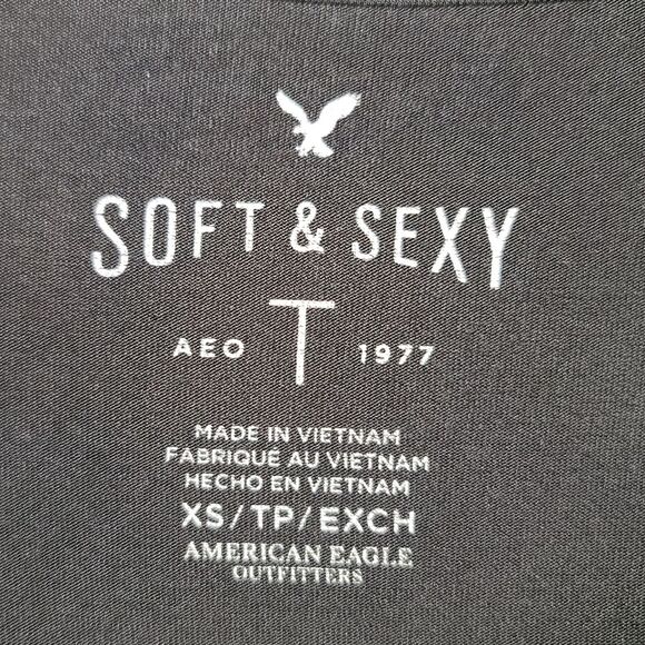 American Eagle Long Sleeve Soft & Sexy Graphic Shirt Size XS - Picture 2 of 9